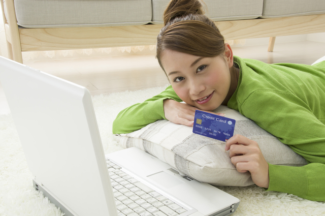 割賦販売法とは?クレジットカード利用時の割賦販売法のルールとは