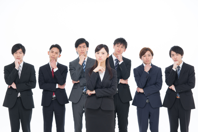 クレジットカードの審査は厳しい?審査基準・審査の難易度は?