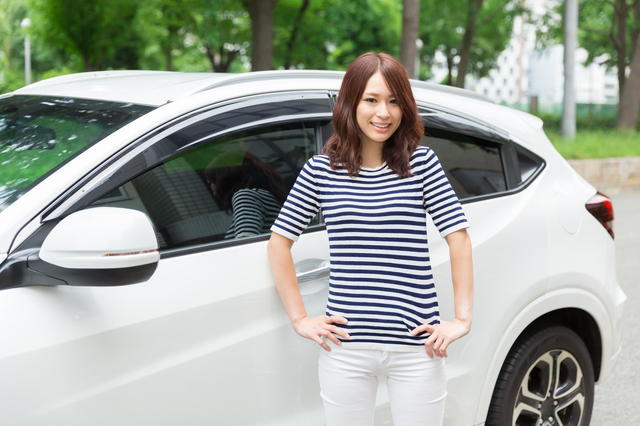 クレジットカードで自動車は購入できる?新車でも中古車でも買える?