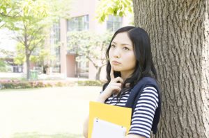 18歳～19歳の未成年者でもクレジットカードは作れる？